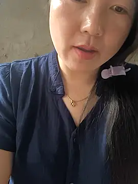 Snapshot of Sweetlove_77 chatting on October 2025 02:25:02 AM Sweetlove 77 online show from October 2025 02:25:02 AM