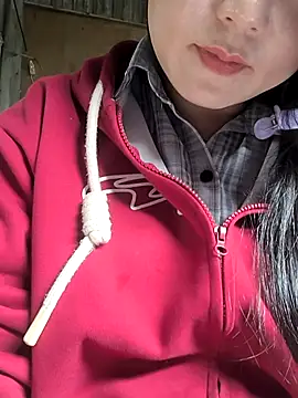 Snapshot of Sweetlove_77 chatting on November 2025 03:59:02 AM Sweetlove 77 online show from November 2025 03:59:02 AM