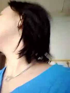 Snapshot of Gussie_Bridie chatting on October 2025 03:35:01 AM Gussie Bridie online show from October 2025 03:35:01 AM