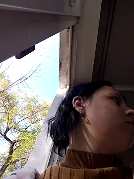 Snapshot of Gussie_Bridie chatting on October 2025 03:59:02 AM Gussie Bridie online show from October 2025 03:59:02 AM