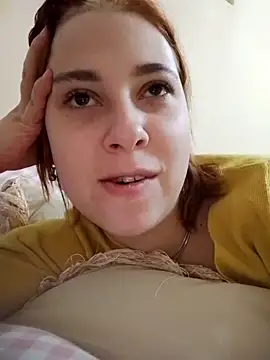 Snapshot of Gussie_Bridie chatting on October 2025 04:59:01 AM Gussie Bridie online show from October 2025 04:59:01 AM