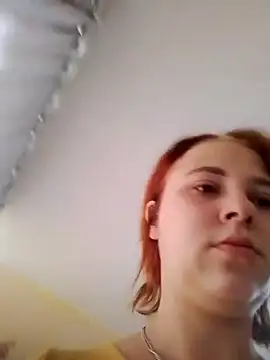 Snapshot of Gussie_Bridie chatting on October 2025 04:58:01 AM Gussie Bridie online show from October 2025 04:58:01 AM