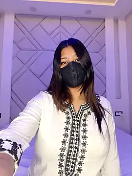 Snapshot of GFndBF chatting on November 2025 03:23:01 PM GFndBF online show from November 2025 03:23:01 PM