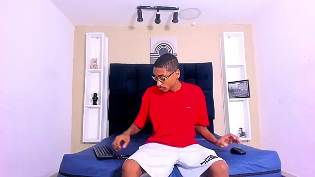 Jose Smoke online show from February 2025 11:55:02 PM