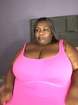 Snapshot of bustytitsxxx chatting on October 2025 03:59:02 AM bustytitsxxx online show from October 2025 03:59:02 AM