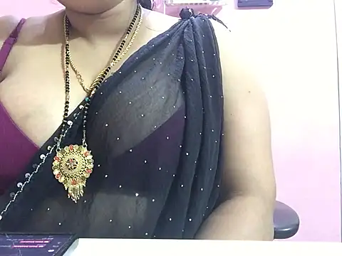 Snapshot of Desi_bhabhiii chatting on January 2025 12:46:02 PM Desi bhabhiii online show from January 2025 12:46:02 PM