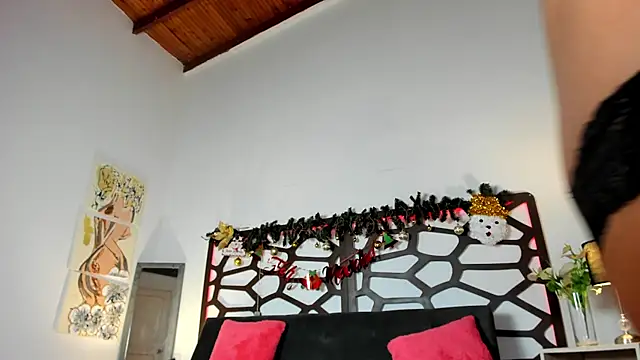 chantall smith online show from January 2025 06:59:02 PM