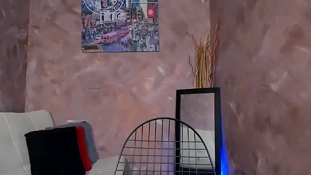 Snapshot of emma-hiill chatting on September 2025 08:43:01 PM emma-hiill online show from September 2025 08:43:01 PM