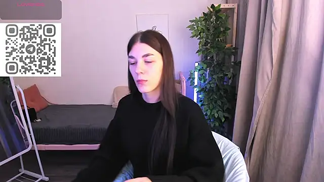 toooyour online show from October 2025 10:10:01 PM