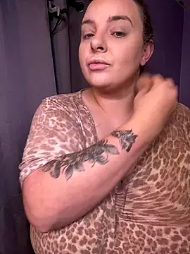 Snapshot of lairarose chatting on November 2025 09:35:01 PM lairarose online show from November 2025 09:35:01 PM