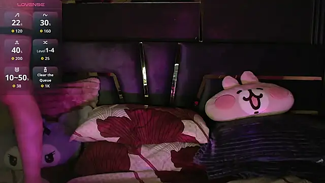 Snapshot of riya1206 chatting on November 2025 06:43:02 PM riya1206 online show from November 2025 06:43:02 PM