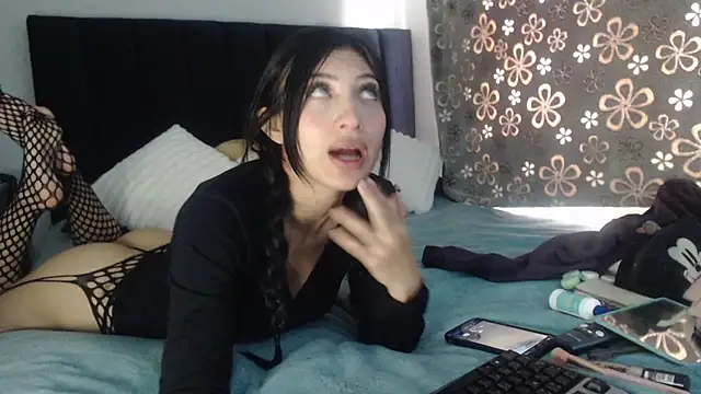 Snapshot of Nicolette_ks_ chatting on March 2025 03:09:02 PM Nicolette ks online show from March 2025 03:09:02 PM