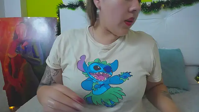 LinaBrowm online show from December 2024 08:15:01 PM