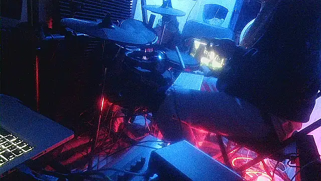 Mrmoujo online show from November 2025 07:57:01 AM