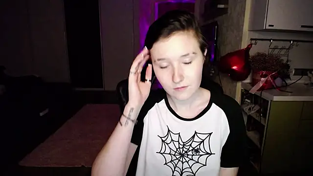 Kira Bakker online show from March 2025 11:17:01 PM