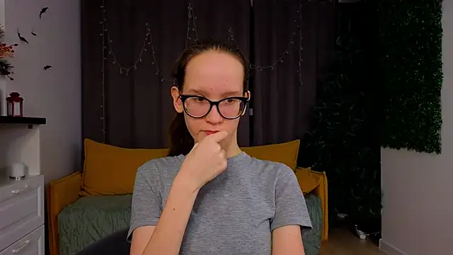 BettyBrowni online show from January 2025 10:13:02 PM