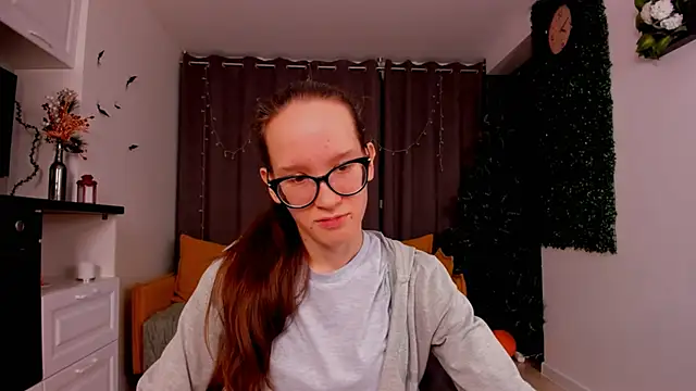 BettyBrowni online show from January 2025 07:10:01 PM