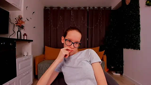 BettyBrowni online show from January 2025 01:15:01 AM