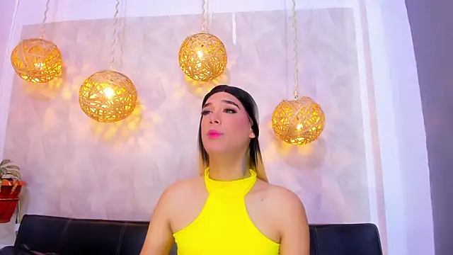 victoria aleia  online show from December 2024 04:52:02 PM