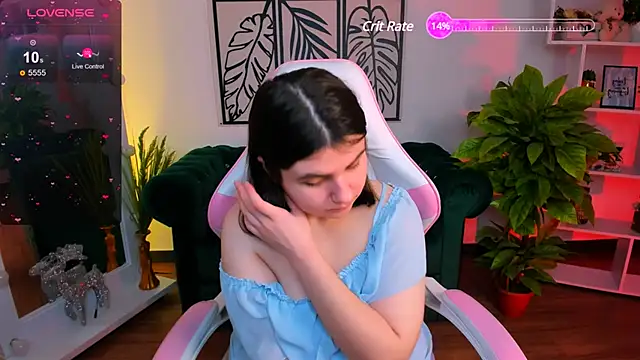 Viola  Shy online show from January 2025 03:37:01 AM
