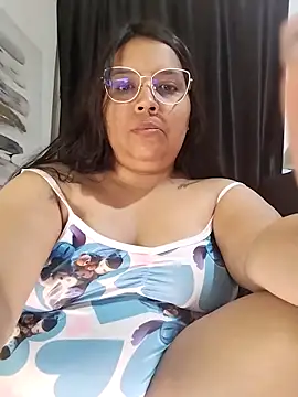 Snapshot of AvaChannel chatting on October 2025 11:30:02 AM AvaChannel online show from October 2025 11:30:02 AM