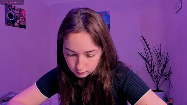 Snapshot of cClandesTina chatting on October 2025 03:43:01 PM cClandesTina online show from October 2025 03:43:01 PM