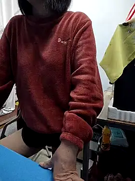 Snapshot of Haralushiaaa chatting on October 2025 05:41:02 AM Haralushiaaa online show from October 2025 05:41:02 AM