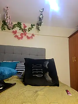 Snapshot of Sexxy_mariana chatting on October 2025 09:39:02 PM Sexxy mariana online show from October 2025 09:39:02 PM