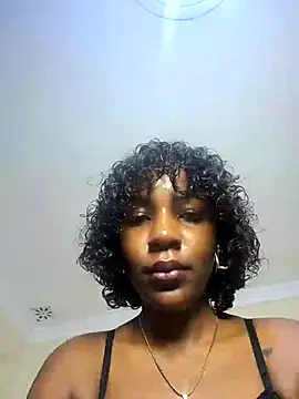 Snapshot of Sexxy_mariana chatting on November 2025 10:32:02 PM Sexxy mariana online show from November 2025 10:32:02 PM