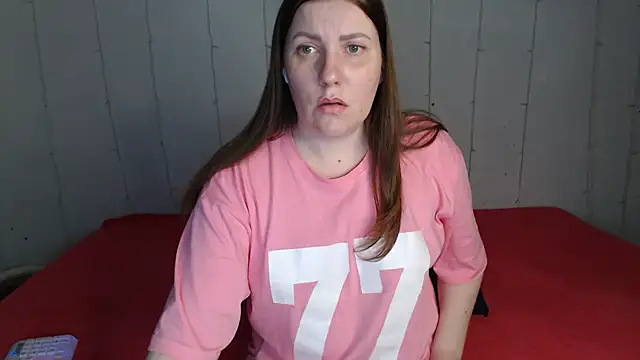 CindyAhKiss online show from November 2025 06:39:01 PM