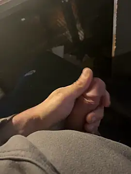 joeycbigcock online show from December 2024 05:37:01 PM