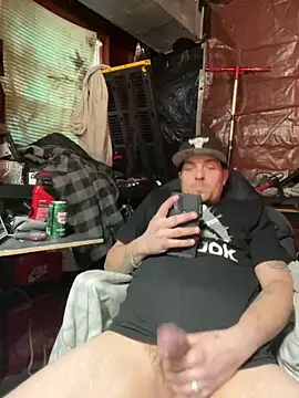 joeycbigcock online show from January 2025 09:13:01 PM