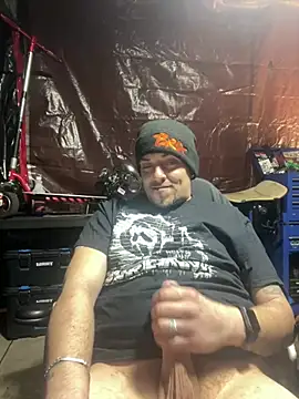 joeycbigcock online show from March 2025 10:36:02 PM