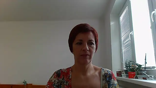 Snapshot of LoraLoraMay chatting on October 2025 11:38:01 AM LoraLoraMay online show from October 2025 11:38:01 AM