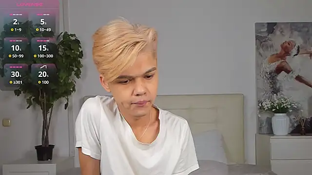 Felix Rey online show from February 2025 03:52:01 PM