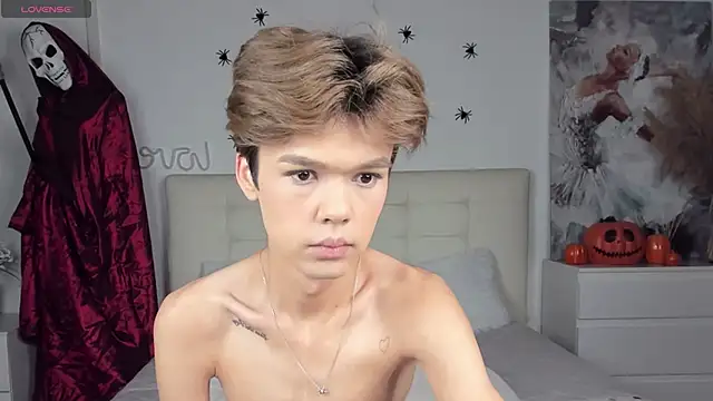 Felix Rey online show from October 2025 10:55:01 PM