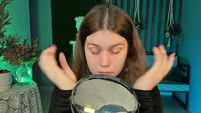 FioraMarmoris online show from October 2025 05:26:02 AM