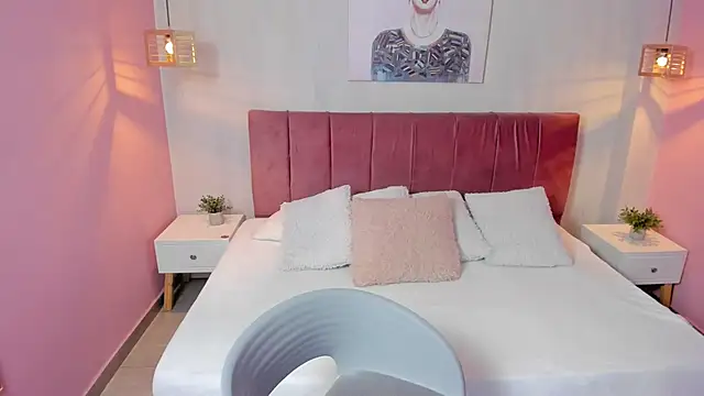 Lili Monroy online show from March 2025 12:56:02 PM