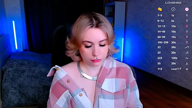 Blueberry-baby online show from February 2025 08:51:02 PM