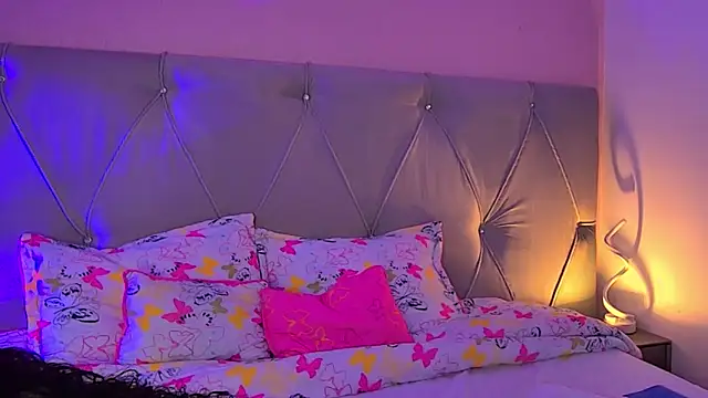 FiorelaLenin online show from January 2025 03:20:01 PM