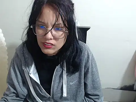 home vlak online show from October 2025 04:48:02 PM