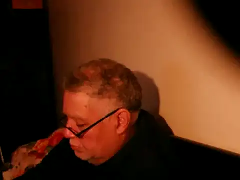 100Tauros online show from March 2025 10:04:01 AM