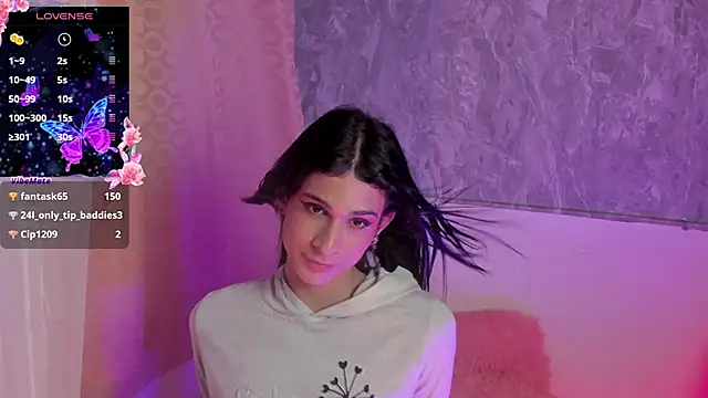 Snapshot of Mara_friendboy699 chatting on December 2024 11:03:02 PM Mara friendboy699 online show from December 2024 11:03:02 PM