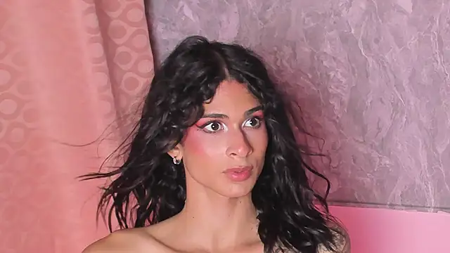 Snapshot of Mara_friendboy699 chatting on March 2025 10:39:02 PM Mara friendboy699 online show from March 2025 10:39:02 PM