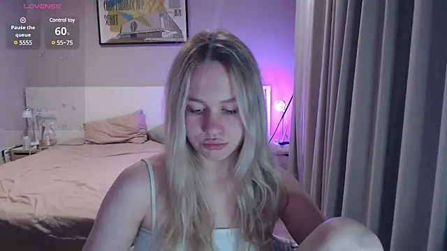 Snapshot of annabel8 chatting on December 2024 07:45:02 PM annabel8 online show from December 2024 07:45:02 PM