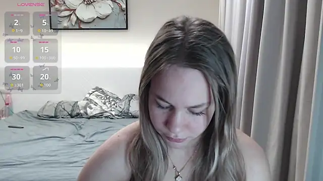 Snapshot of annabel8 chatting on November 2025 09:25:02 PM annabel8 online show from November 2025 09:25:02 PM