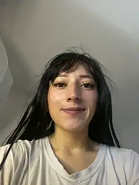 liaqueen610 online show from October 2025 04:29:02 PM