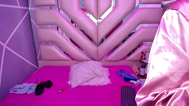 sophia ny online show from February 2025 07:32:02 PM