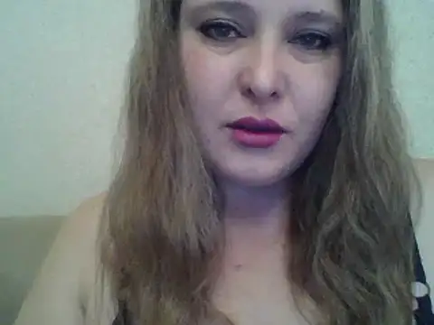 Snapshot of ParisMimi chatting on March 2025 05:17:02 AM ParisMimi online show from March 2025 05:17:02 AM