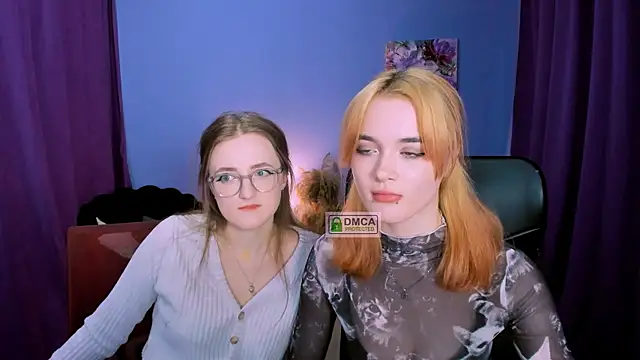 liana kisses online show from January 2025 08:00:02 PM